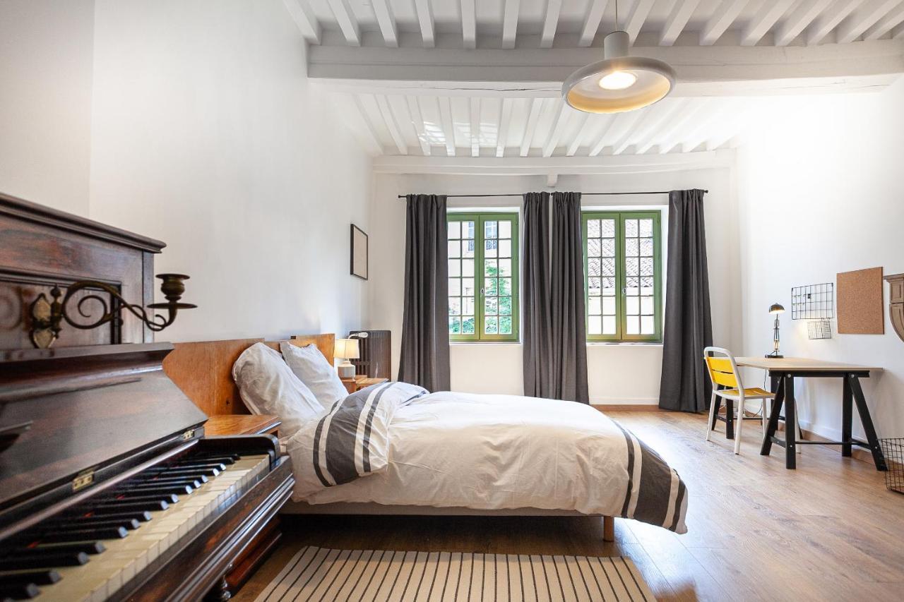La Maison Des Couturieres Cluny Bagian luar foto
