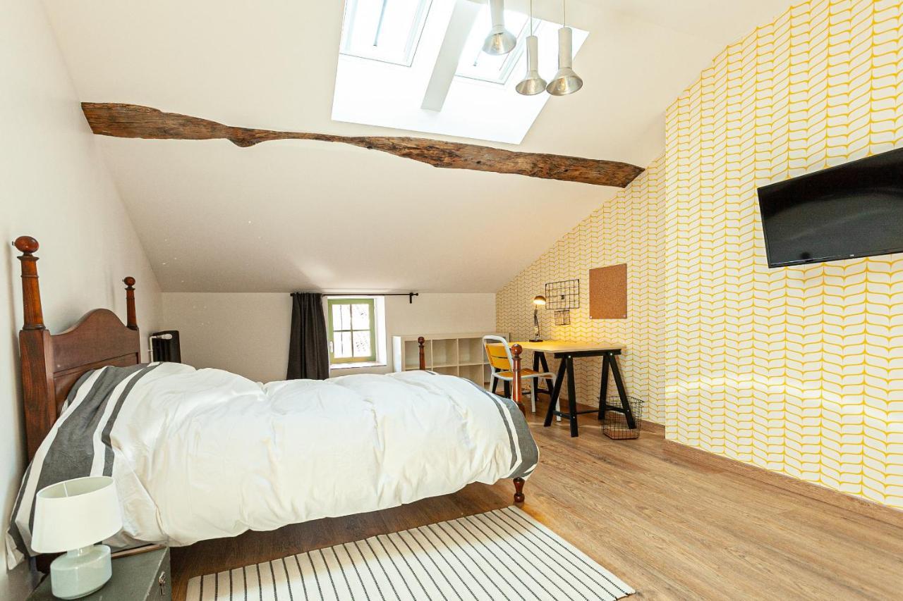 La Maison Des Couturieres Cluny Bagian luar foto