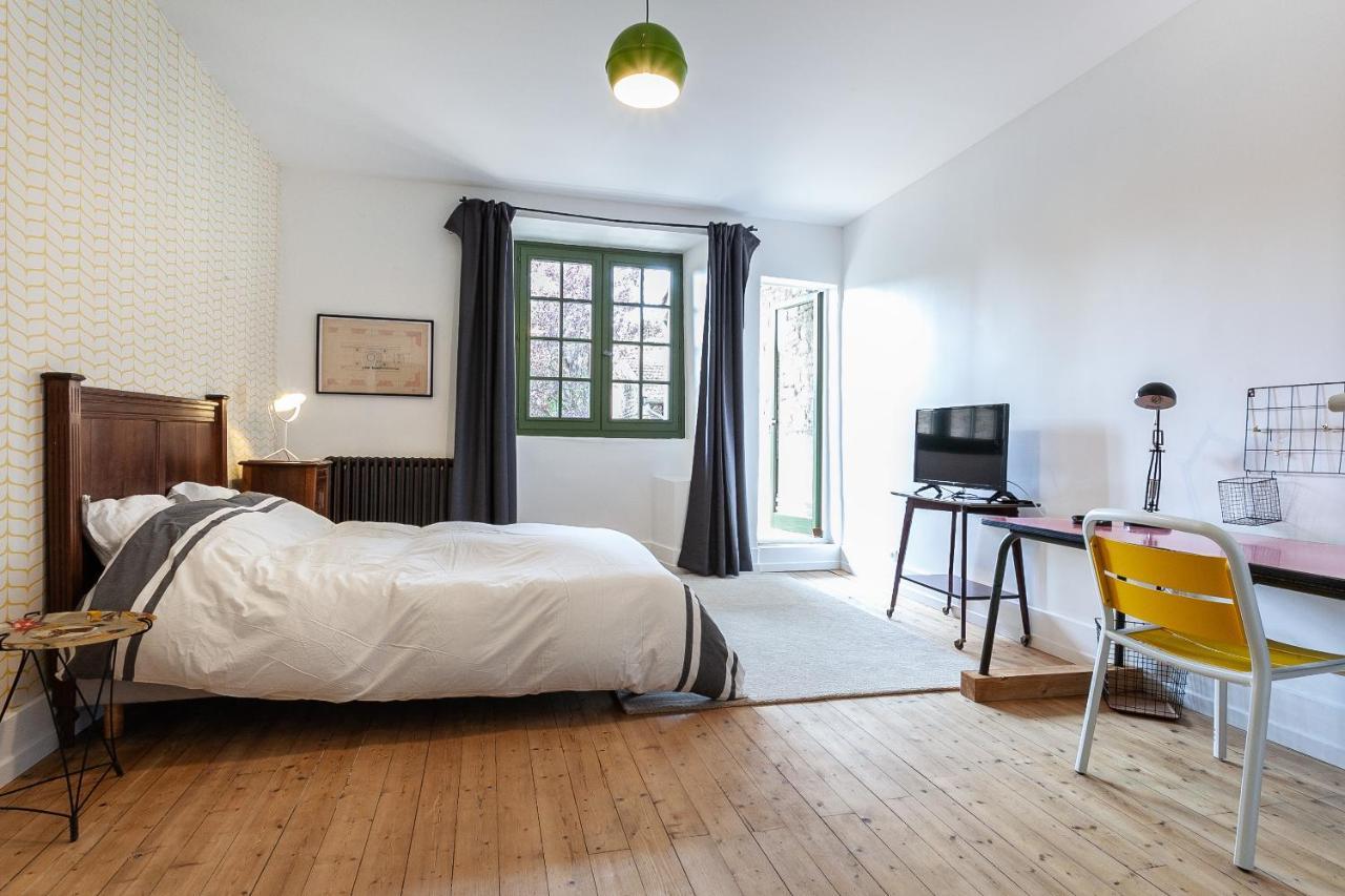 La Maison Des Couturieres Cluny Bagian luar foto