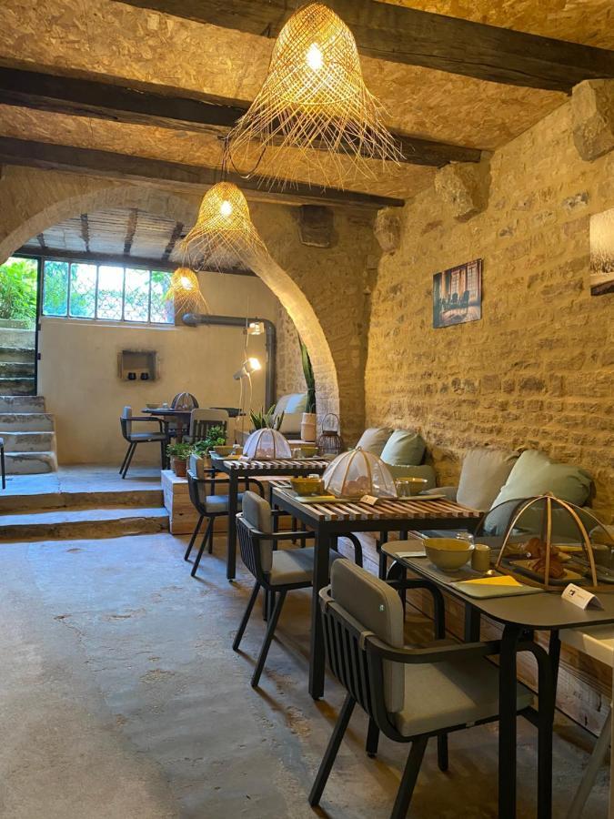 La Maison Des Couturieres Cluny Bagian luar foto